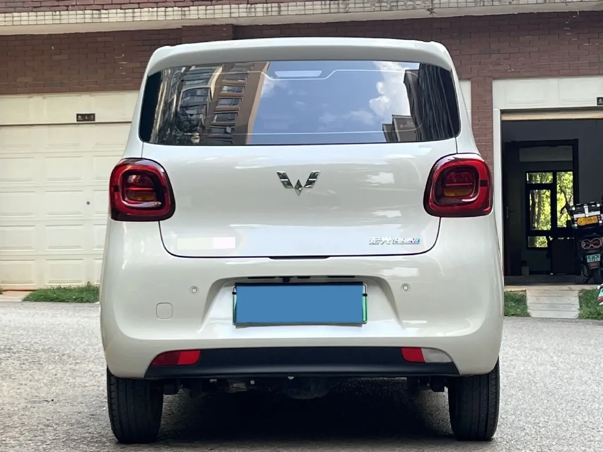 2025 WuLing HongGuang MINI EV BEV 16.2KWH,autocango,china used car exporter,china ev exporter,chinese used car exporter,chinese used ev exporter
