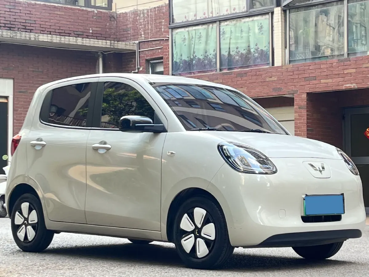 2025 WuLing HongGuang MINI EV BEV 16.2KWH,autocango,china used car exporter,china ev exporter,chinese used car exporter,chinese used ev exporter