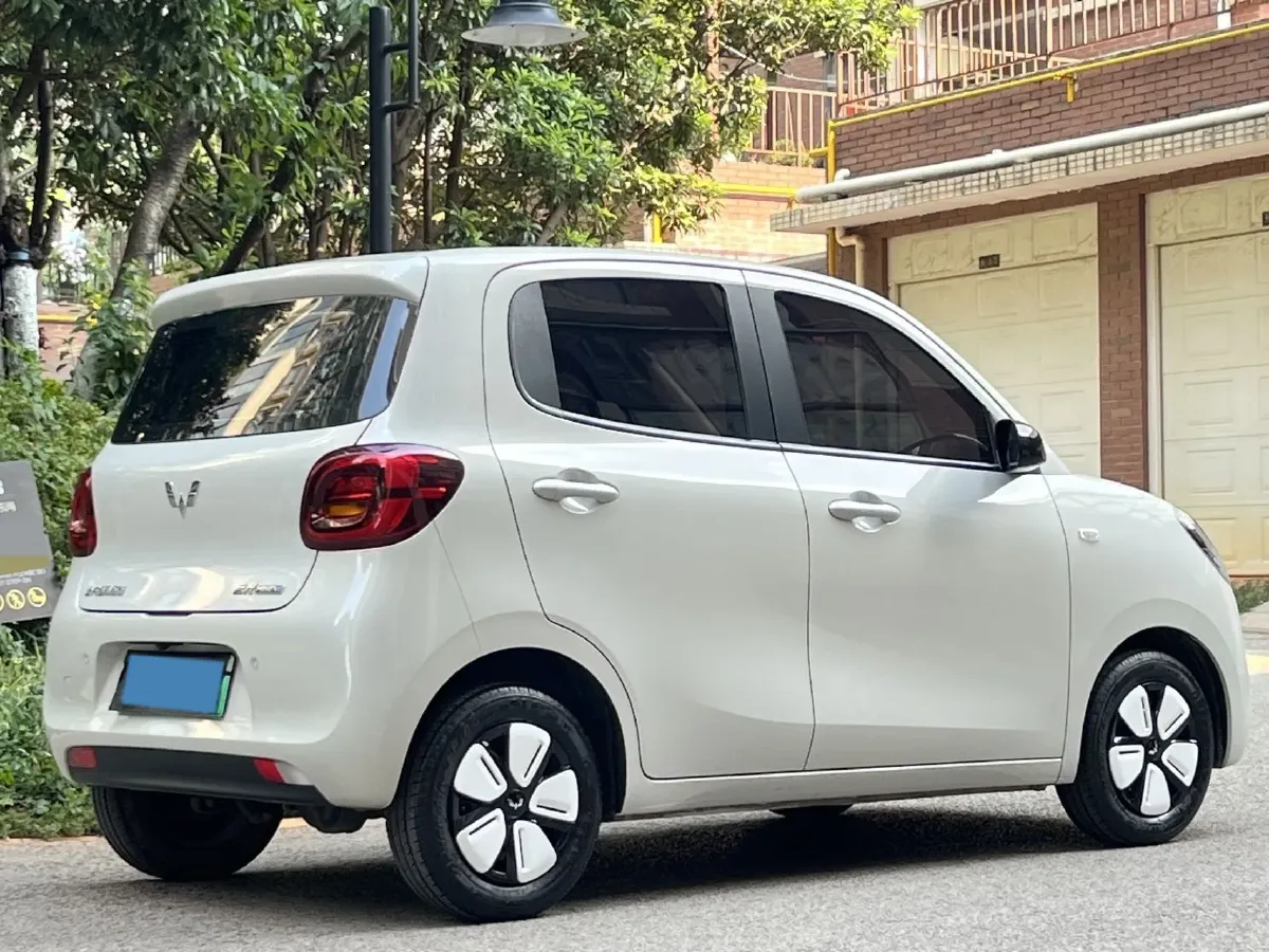 2025 WuLing HongGuang MINI EV BEV 16.2KWH,autocango,china used car exporter,china ev exporter,chinese used car exporter,chinese used ev exporter