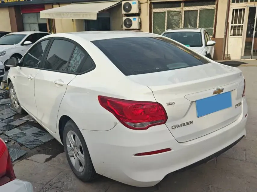 2019 Chevrolet Cavalier 1.5L 113HP L4 5MT,autocango,china used car exporter,china ev exporter,chinese used car exporter,chinese used ev exporter