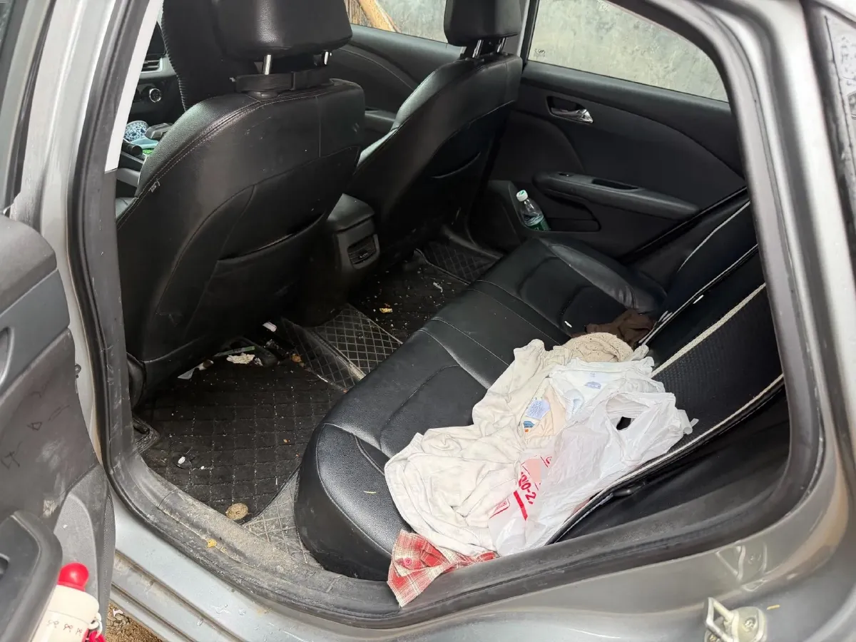 2023 Chevrolet Monza 1.5L 113HP L4 6DCT,autocango,china used car exporter,china ev exporter,chinese used car exporter,chinese used ev exporter