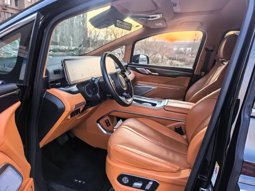 2024 Voyah ZhuiGuang 1.5T 136HP L4 PHEV 43KWH,autocango,china used car exporter,china ev exporter,chinese used car exporter,chinese used ev exporter