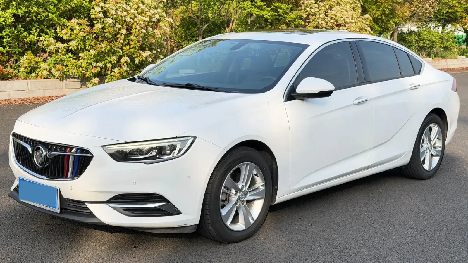 2019 Buick Regal 1.5T 170HP L4 9AT,autocango,china used car exporter,china ev exporter,chinese used car exporter,chinese used ev exporter