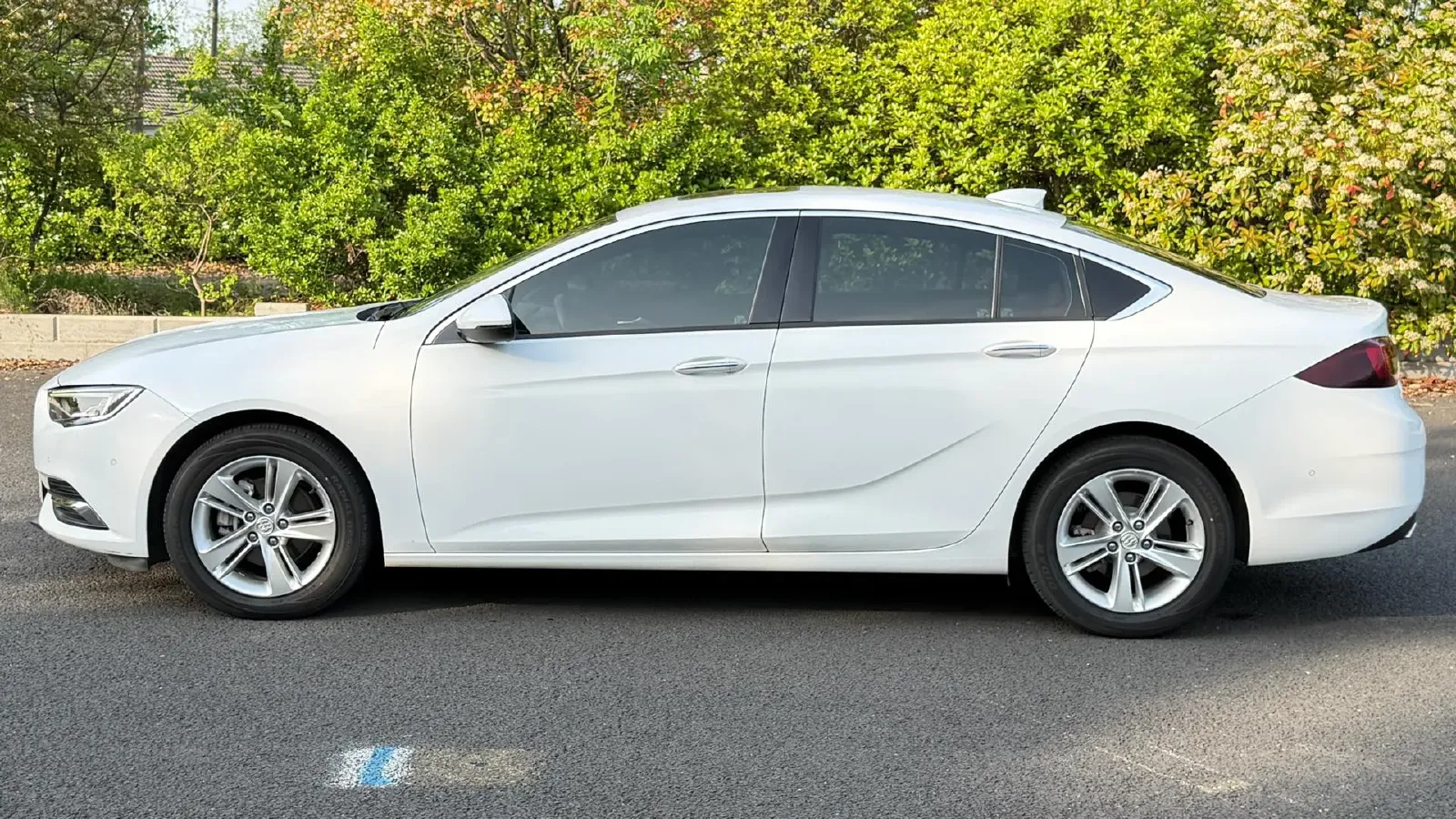 2019 Buick Regal 1.5T 170HP L4 9AT,autocango,china used car exporter,china ev exporter,chinese used car exporter,chinese used ev exporter