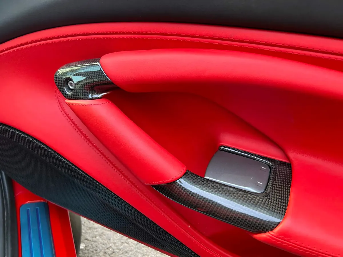 2019 Aston Martin DB11 5.2T 639HP V12 8AT,autocango,china used car exporter,china ev exporter,chinese used car exporter,chinese used ev exporter