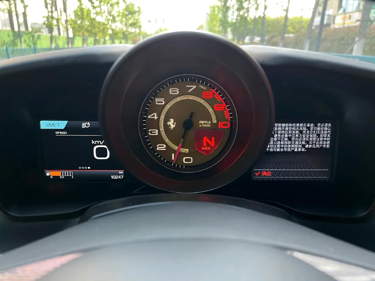 2019 Aston Martin DB11 5.2T 639HP V12 8AT,autocango,china used car exporter,china ev exporter,chinese used car exporter,chinese used ev exporter