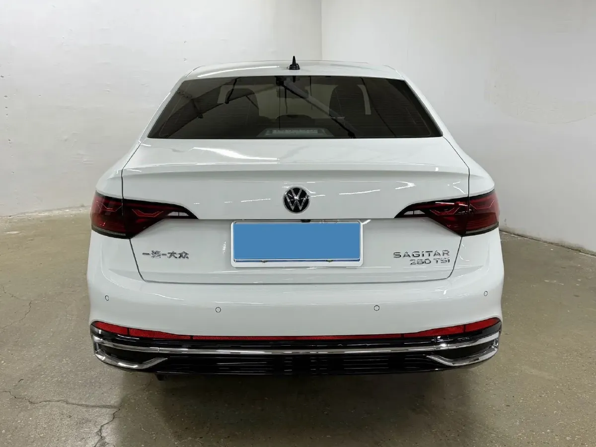 2023 Volkswagen Sagitar 1.4T 150HP L4 7DCT,autocango,china used car exporter,china ev exporter,chinese used car exporter,chinese used ev exporter