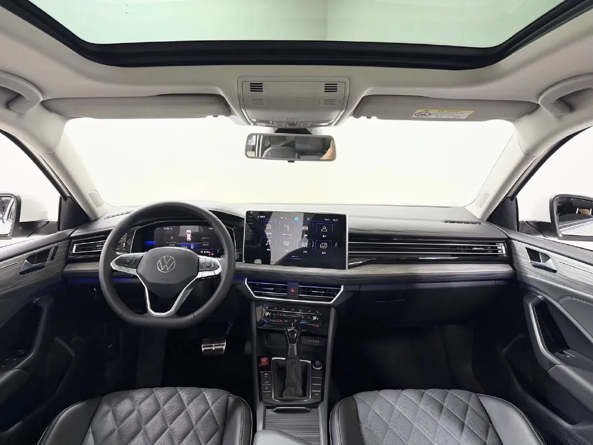 2023 Volkswagen Sagitar 1.4T 150HP L4 7DCT,autocango,china used car exporter,china ev exporter,chinese used car exporter,chinese used ev exporter