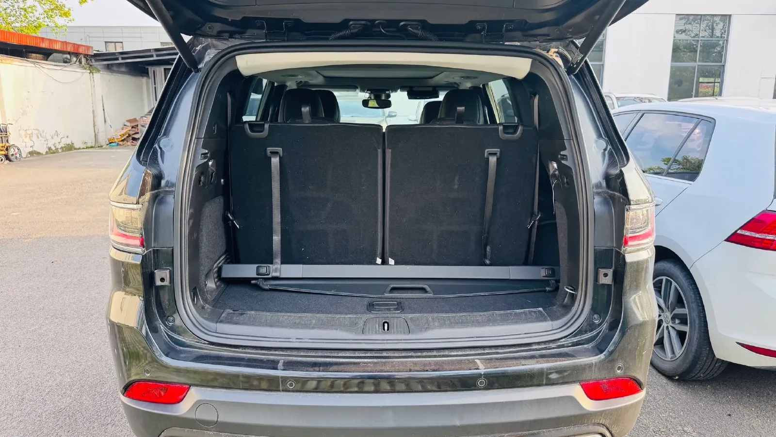 2018 Jeep Grand Commander 2.0T 265HP L4 9AT,autocango,china used car exporter,china ev exporter,chinese used car exporter,chinese used ev exporter