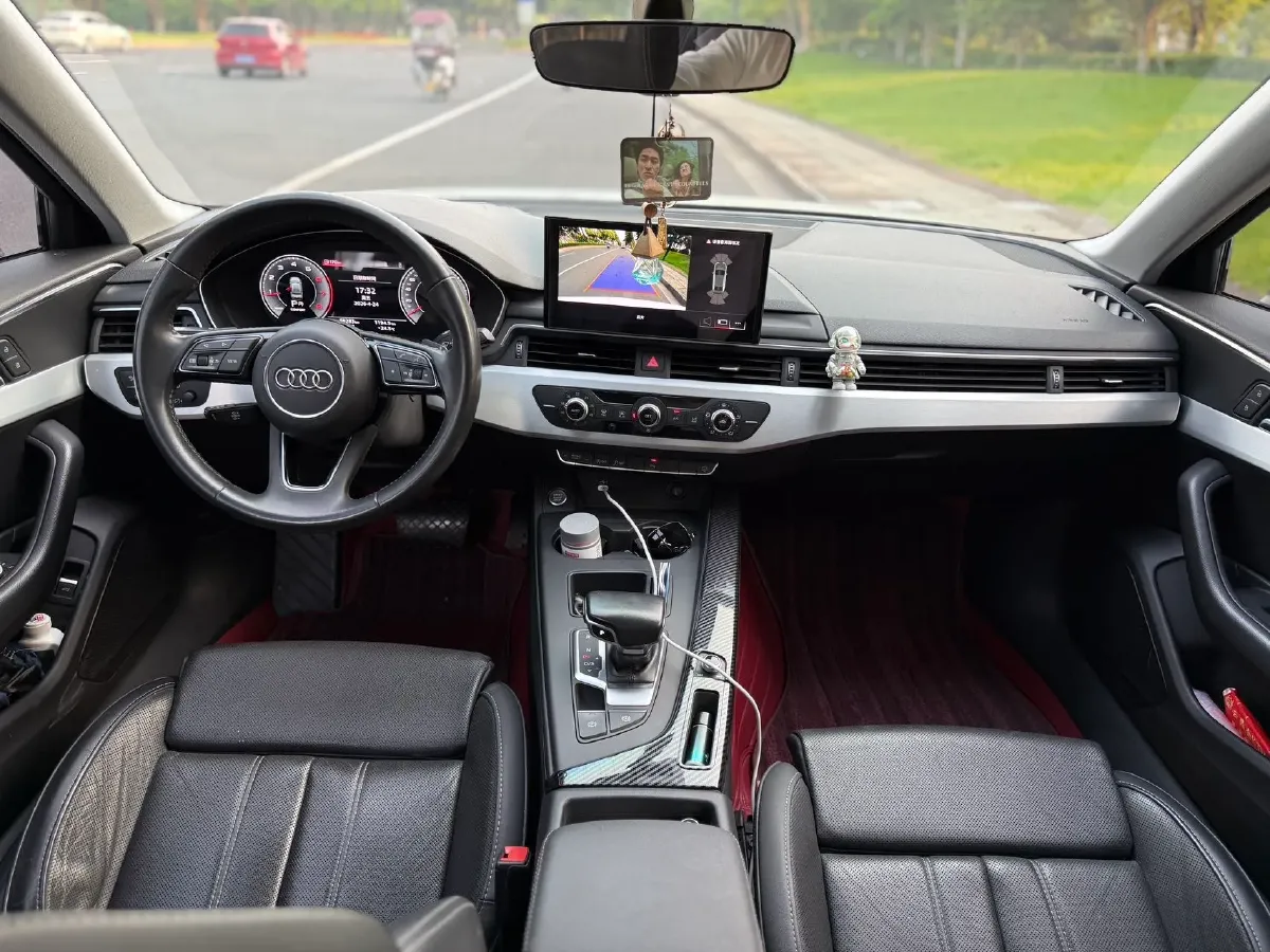 2020 Audi A4L 2.0T 190HP L4 7DCT,autocango,china used car exporter,china ev exporter,chinese used car exporter,chinese used ev exporter