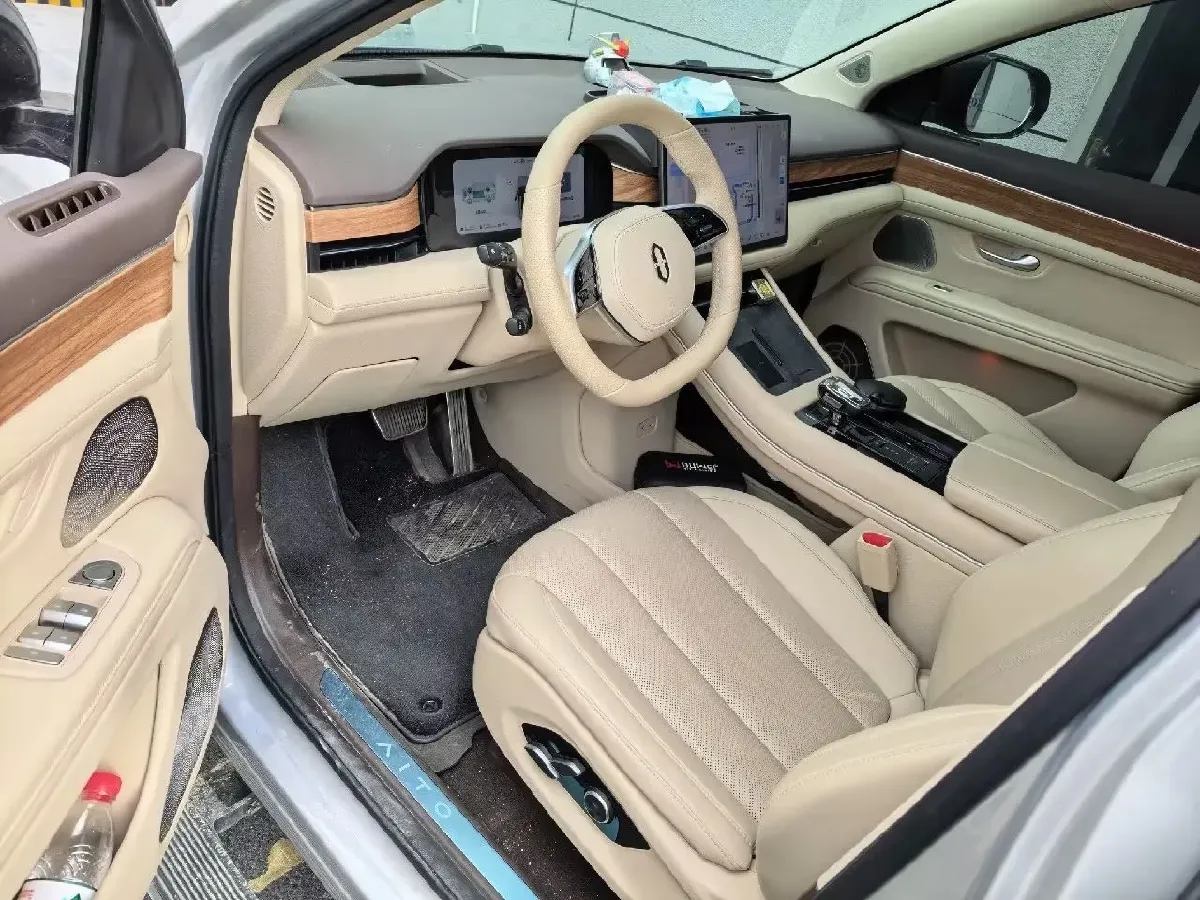 2024 AITO AITO M7 1.5T 152HP L4 REEV 40KWH,autocango,china used car exporter,china ev exporter,chinese used car exporter,chinese used ev exporter