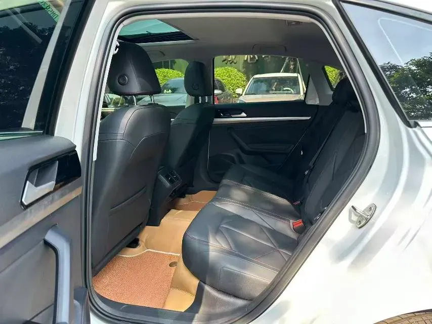 2023 Volkswagen Lavida 1.5T 160HP L4 7DCT,autocango,china used car exporter,china ev exporter,chinese used car exporter,chinese used ev exporter