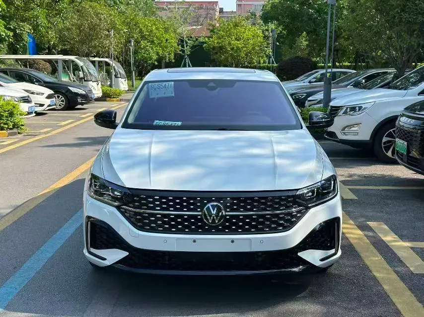 2023 Volkswagen Lavida 1.5T 160HP L4 7DCT,autocango,china used car exporter,china ev exporter,chinese used car exporter,chinese used ev exporter