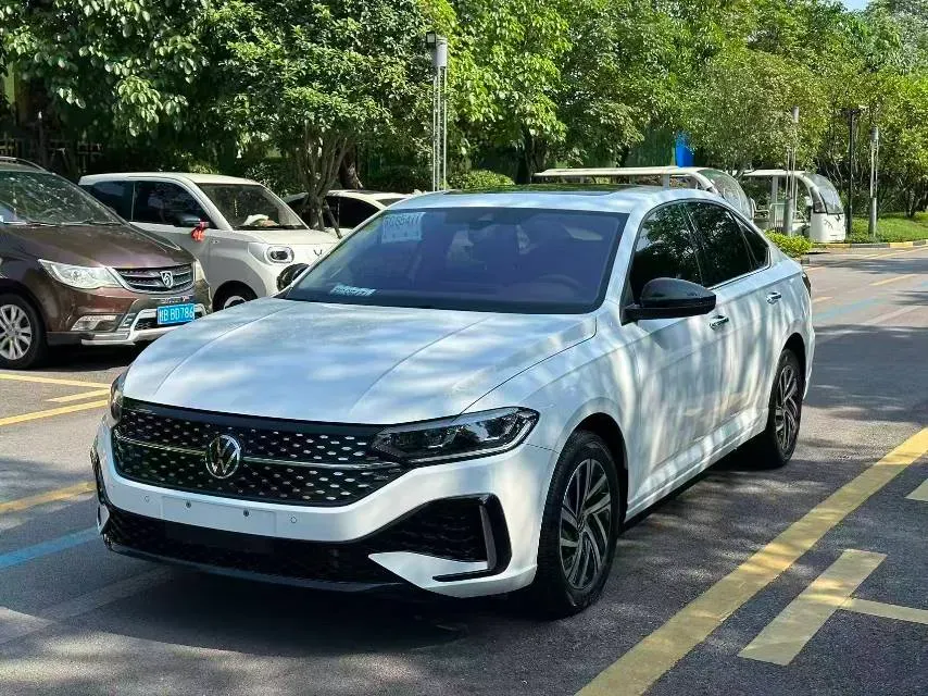 2023 Volkswagen Lavida 1.5T 160HP L4 7DCT,autocango,china used car exporter,china ev exporter,chinese used car exporter,chinese used ev exporter