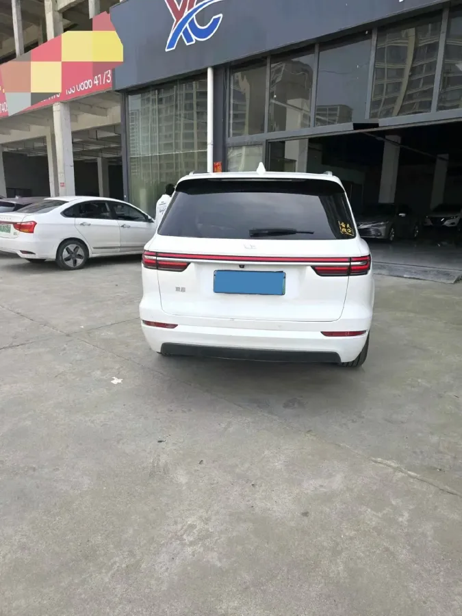 2021 Li ONE Range Extended 131HP REEV 40.5KWH,autocango,china used car exporter,china ev exporter,chinese used car exporter,chinese used ev exporter