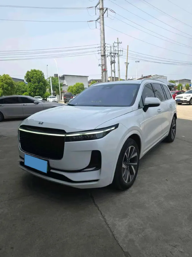 2021 Li ONE Range Extended 131HP REEV 40.5KWH,autocango,china used car exporter,china ev exporter,chinese used car exporter,chinese used ev exporter