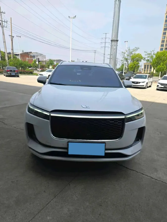 2021 Li ONE Range Extended 131HP REEV 40.5KWH,autocango,china used car exporter,china ev exporter,chinese used car exporter,chinese used ev exporter