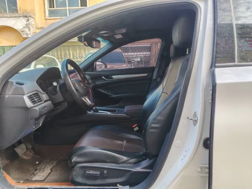 2022 Honda Inspire 1.5T 194HP L4 CVT,autocango,china used car exporter,china ev exporter,chinese used car exporter,chinese used ev exporter