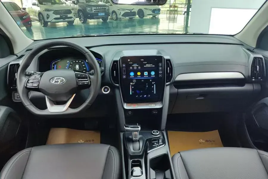2021 Hyundai ix35 2.0L 160HP L4 6AT,autocango,china used car exporter,china ev exporter,chinese used car exporter,chinese used ev exporter