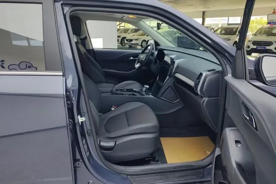 2021 Hyundai ix35 2.0L 160HP L4 6AT,autocango,china used car exporter,china ev exporter,chinese used car exporter,chinese used ev exporter