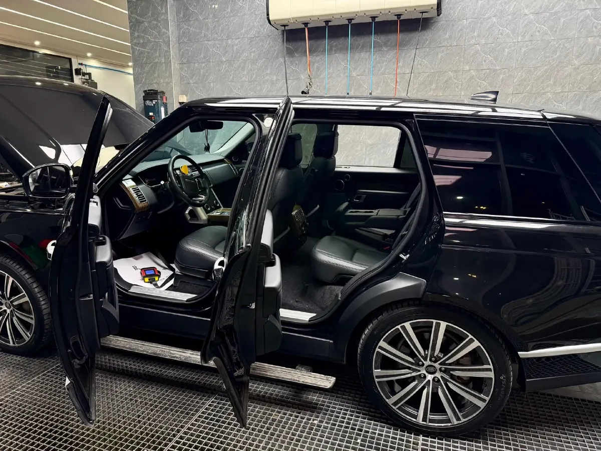 2018 Land Rover Range Rover 3.0T 340HP V6 8AT,autocango,china used car exporter,china ev exporter,chinese used car exporter,chinese used ev exporter