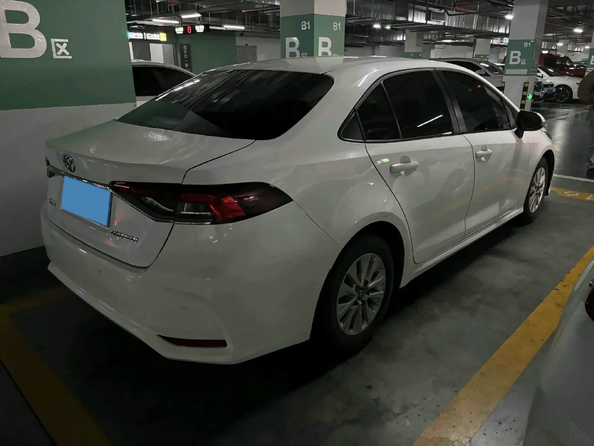 2023 Toyota Corolla 1.8L 98HP L4 E-CVT Hybrid,autocango,china used car exporter,china ev exporter,chinese used car exporter,chinese used ev exporter