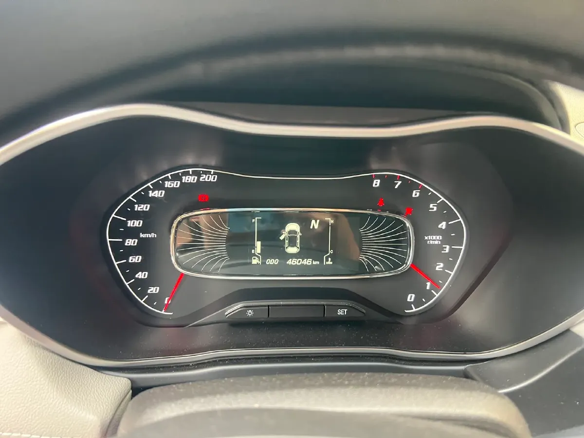 2017 BaoJun 310W 1.5L 105HP L4 6MT,autocango,china used car exporter,china ev exporter,chinese used car exporter,chinese used ev exporter