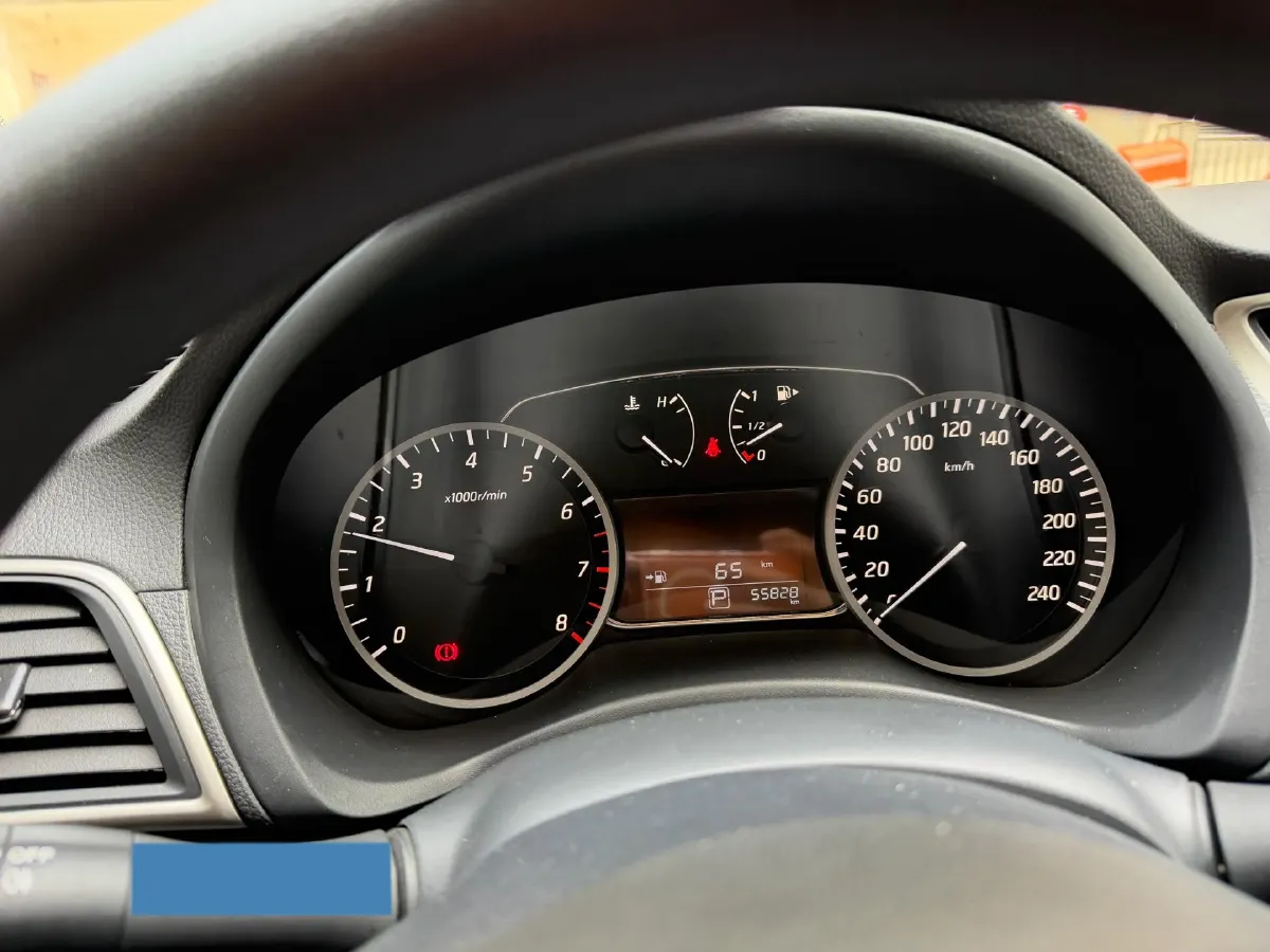 2024 Nissan Sylphy 1.6L 122HP L4 CVT,autocango,china used car exporter,china ev exporter,chinese used car exporter,chinese used ev exporter