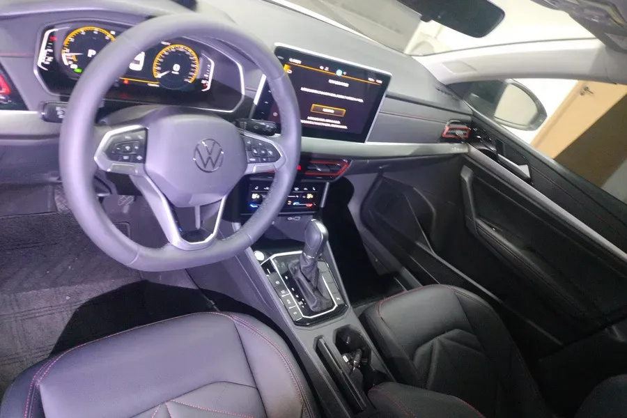 2024 Volkswagen Lavida 1.5T 160HP L4 7DCT,autocango,china used car exporter,china ev exporter,chinese used car exporter,chinese used ev exporter