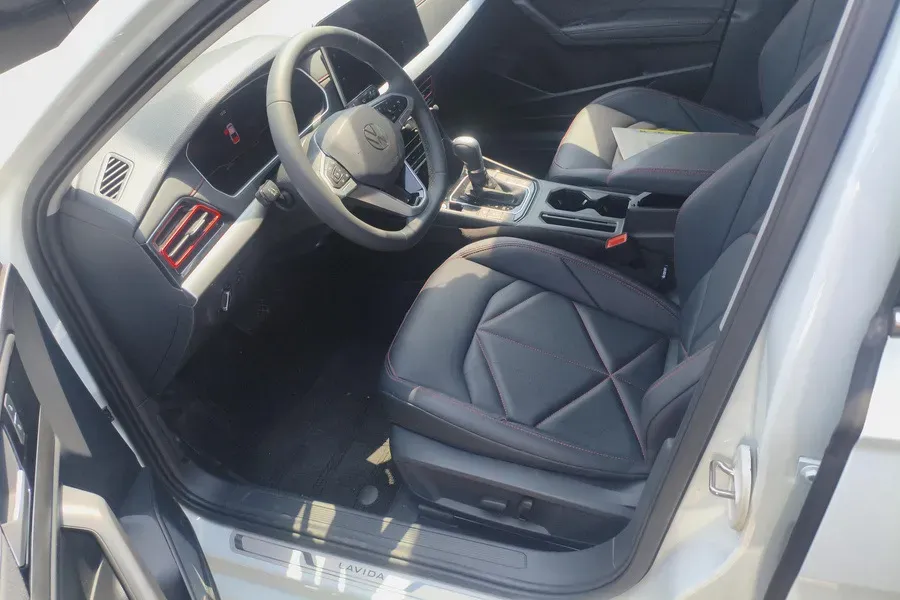 2024 Volkswagen Lavida 1.5T 160HP L4 7DCT,autocango,china used car exporter,china ev exporter,chinese used car exporter,chinese used ev exporter