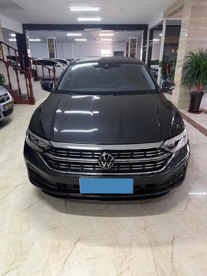 2024 Volkswagen Sagitar 1.5T 160HP L4 7DCT,autocango,china used car exporter,china ev exporter,chinese used car exporter,chinese used ev exporter