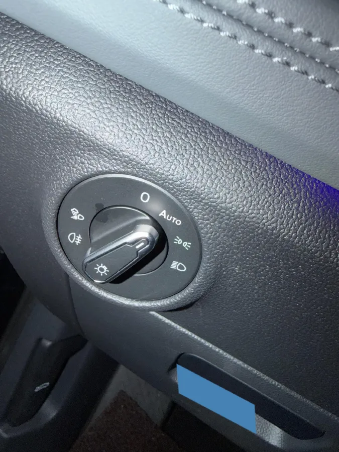 2024 Volkswagen Sagitar 1.5T 160HP L4 7DCT,autocango,china used car exporter,china ev exporter,chinese used car exporter,chinese used ev exporter