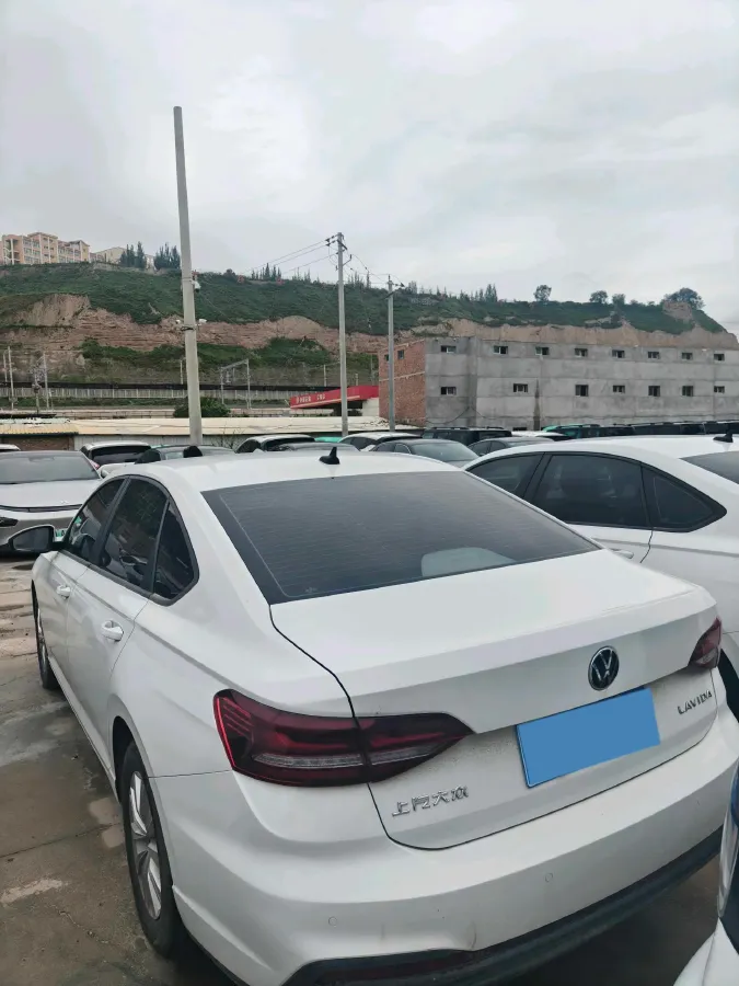 2023 Volkswagen Lavida 1.5L 113HP L4 6AT,autocango,china used car exporter,china ev exporter,chinese used car exporter,chinese used ev exporter