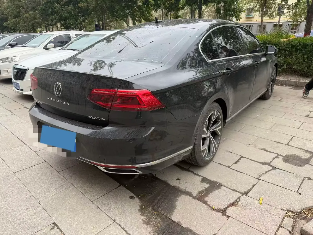 2020 Volkswagen Magotan 2.0T 186HP L4 7DCT,autocango,china used car exporter,china ev exporter,chinese used car exporter,chinese used ev exporter