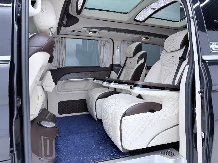 2018 Mercedes-Benz V Class 2.0T 211HP L4 7AT,autocango,china used car exporter,china ev exporter,chinese used car exporter,chinese used ev exporter