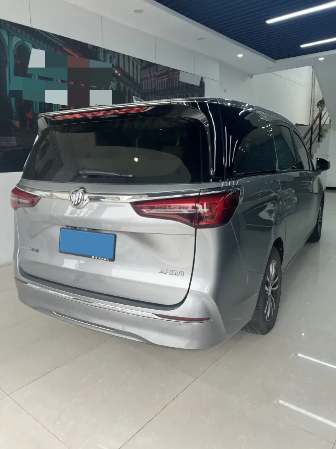 2023 Buick GL8 2.0T 237HP L4 9AT,autocango,china used car exporter,china ev exporter,chinese used car exporter,chinese used ev exporter