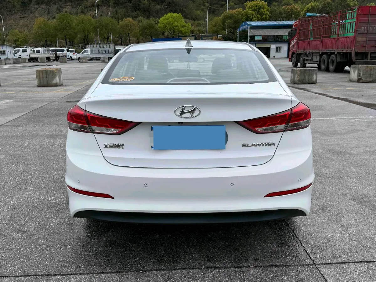 2019 Hyundai Elantra 1.5L 115HP L4 CVT,autocango,china used car exporter,china ev exporter,chinese used car exporter,chinese used ev exporter