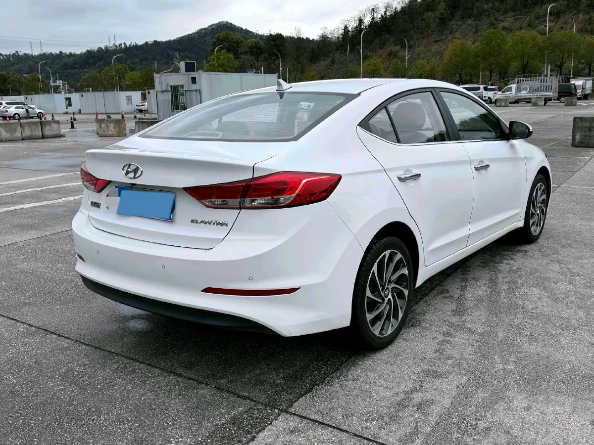 2019 Hyundai Elantra 1.5L 115HP L4 CVT,autocango,china used car exporter,china ev exporter,chinese used car exporter,chinese used ev exporter