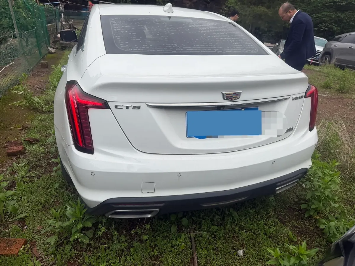 2021 Cadillac CT5 2.0T 237HP L4 10AT,autocango,china used car exporter,china ev exporter,chinese used car exporter,chinese used ev exporter