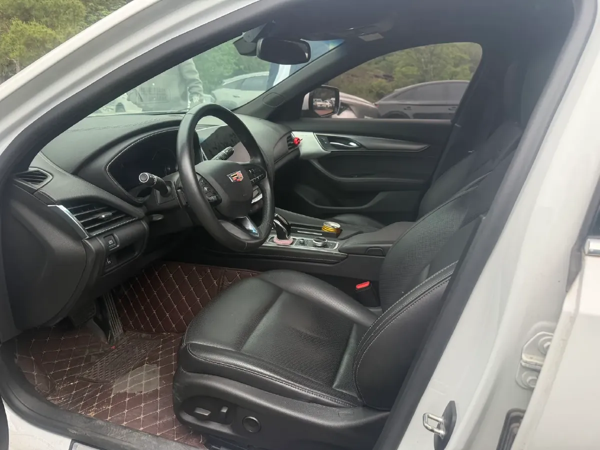 2021 Cadillac CT5 2.0T 237HP L4 10AT,autocango,china used car exporter,china ev exporter,chinese used car exporter,chinese used ev exporter