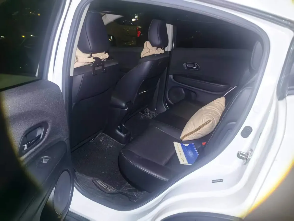 2020 Honda Vezel 1.5L 131HP L4 CVT,autocango,china used car exporter,china ev exporter,chinese used car exporter,chinese used ev exporter