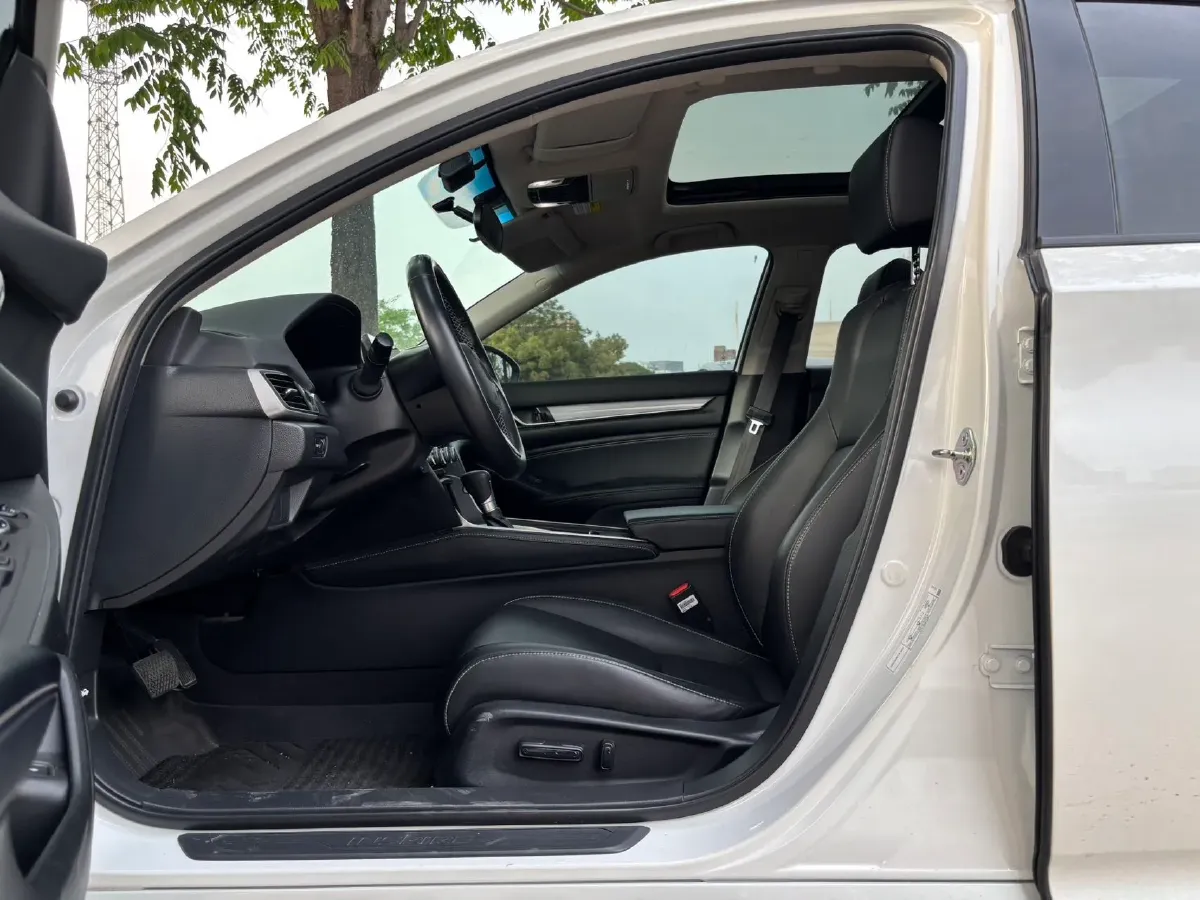 2019 Honda Inspire 1.5T 194HP L4 CVT,autocango,china used car exporter,china ev exporter,chinese used car exporter,chinese used ev exporter