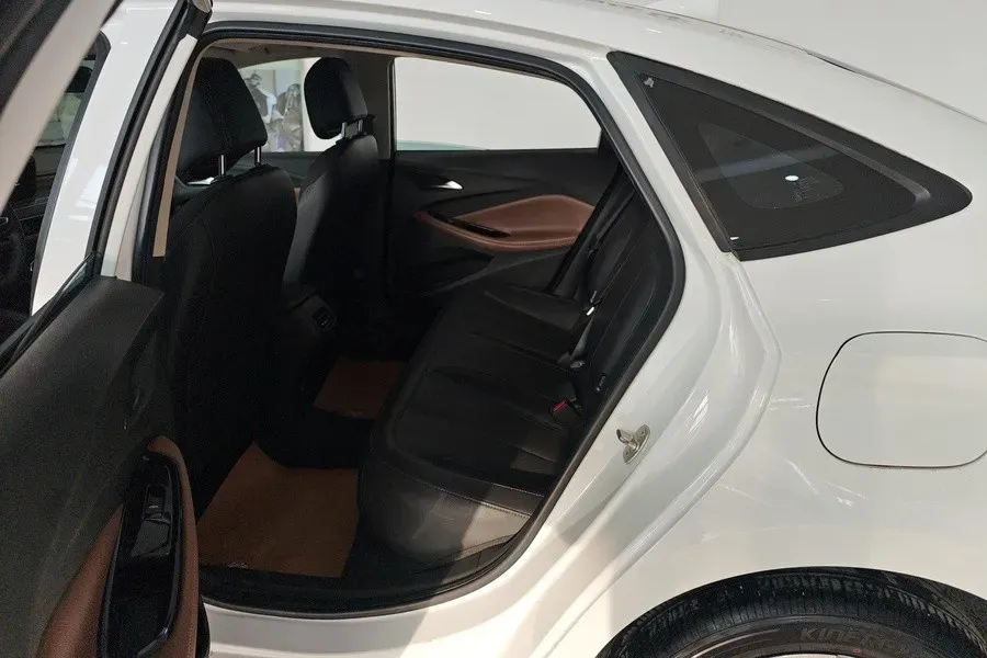 2022 Buick Verano 1.5T 184HP L4 CVT,autocango,china used car exporter,china ev exporter,chinese used car exporter,chinese used ev exporter