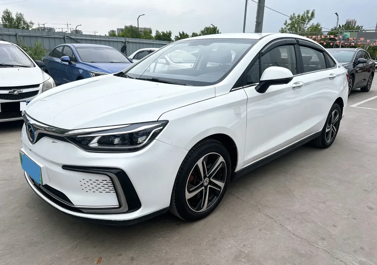 2018 BeiJing Auto EU5 BEV 60.23KWH,autocango,china used car exporter,china ev exporter,chinese used car exporter,chinese used ev exporter