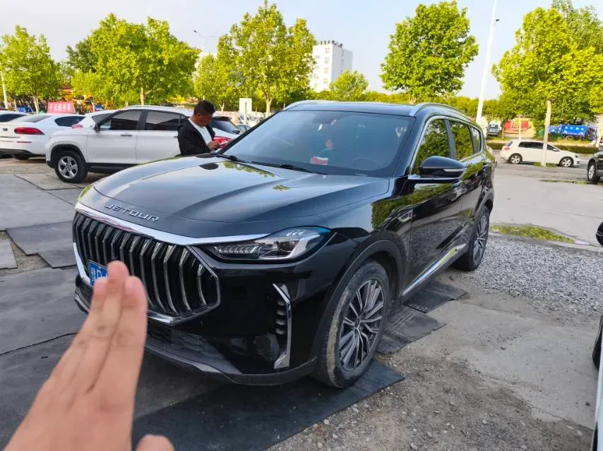 2023 ChangAn Oshan X7 Plus 1.5T 188HP L4 7DCT,autocango,china used car exporter,china ev exporter,chinese used car exporter,chinese used ev exporter