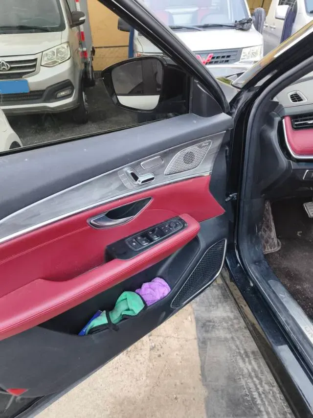 2023 ChangAn Oshan X7 Plus 1.5T 188HP L4 7DCT,autocango,china used car exporter,china ev exporter,chinese used car exporter,chinese used ev exporter