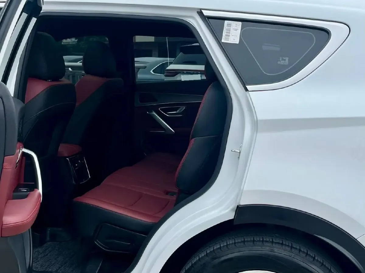 2025 Jetour X70 Plus 1.5T 156HP L4 CVT,autocango,china used car exporter,china ev exporter,chinese used car exporter,chinese used ev exporter