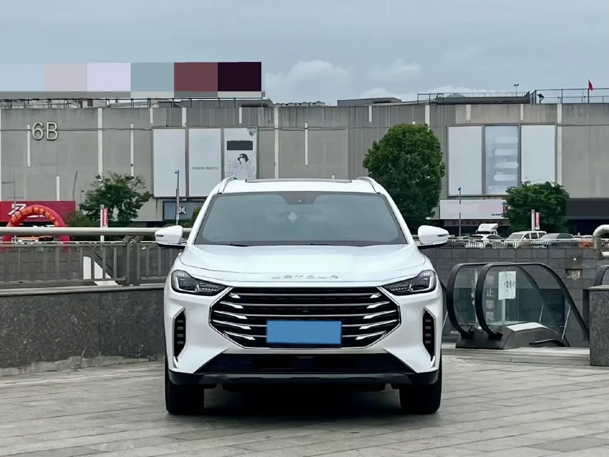 2025 Jetour X70 Plus 1.5T 156HP L4 CVT,autocango,china used car exporter,china ev exporter,chinese used car exporter,chinese used ev exporter