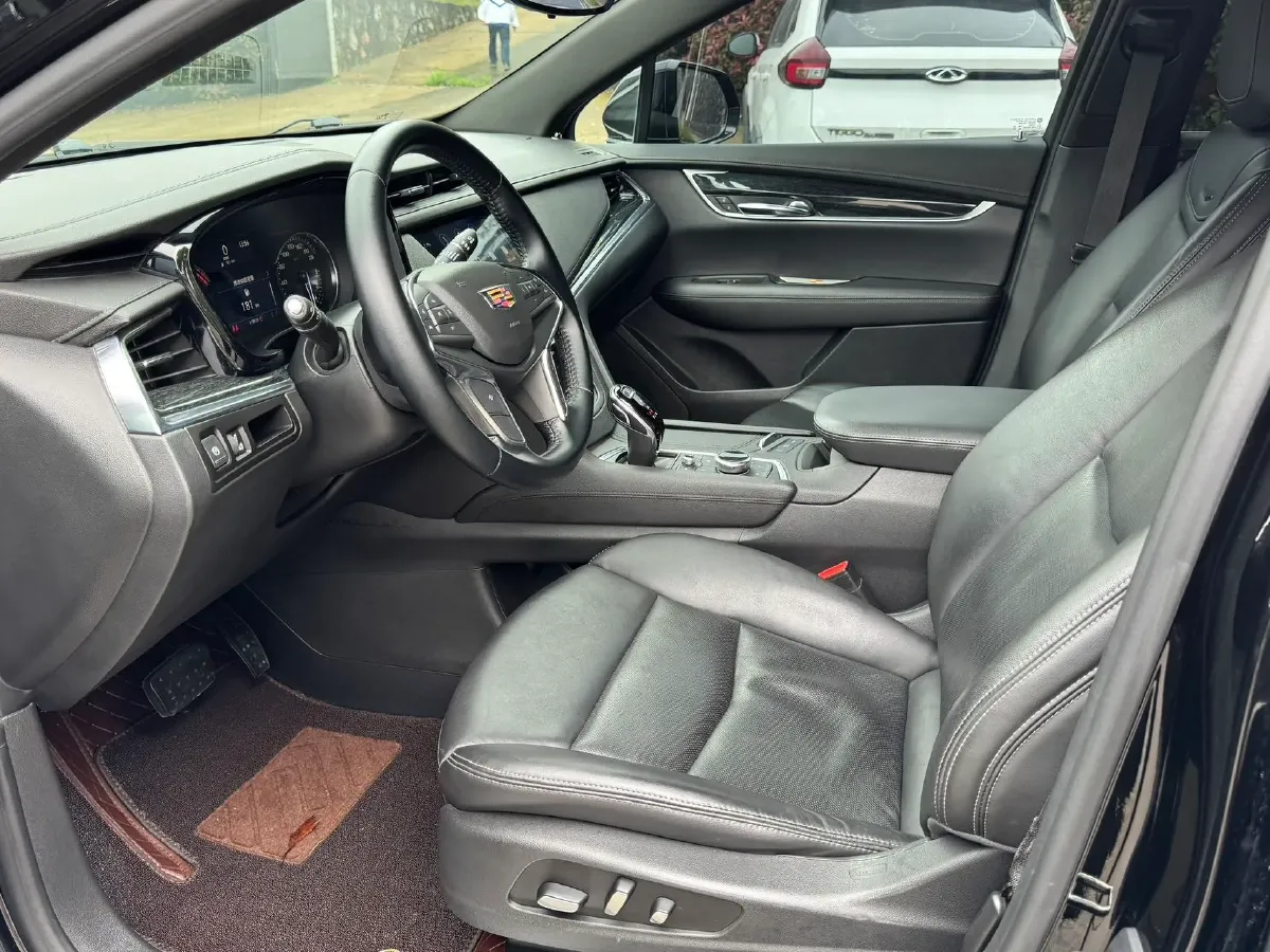 2020 Cadillac XT5 2.0T 237HP L4 9AT,autocango,china used car exporter,china ev exporter,chinese used car exporter,chinese used ev exporter