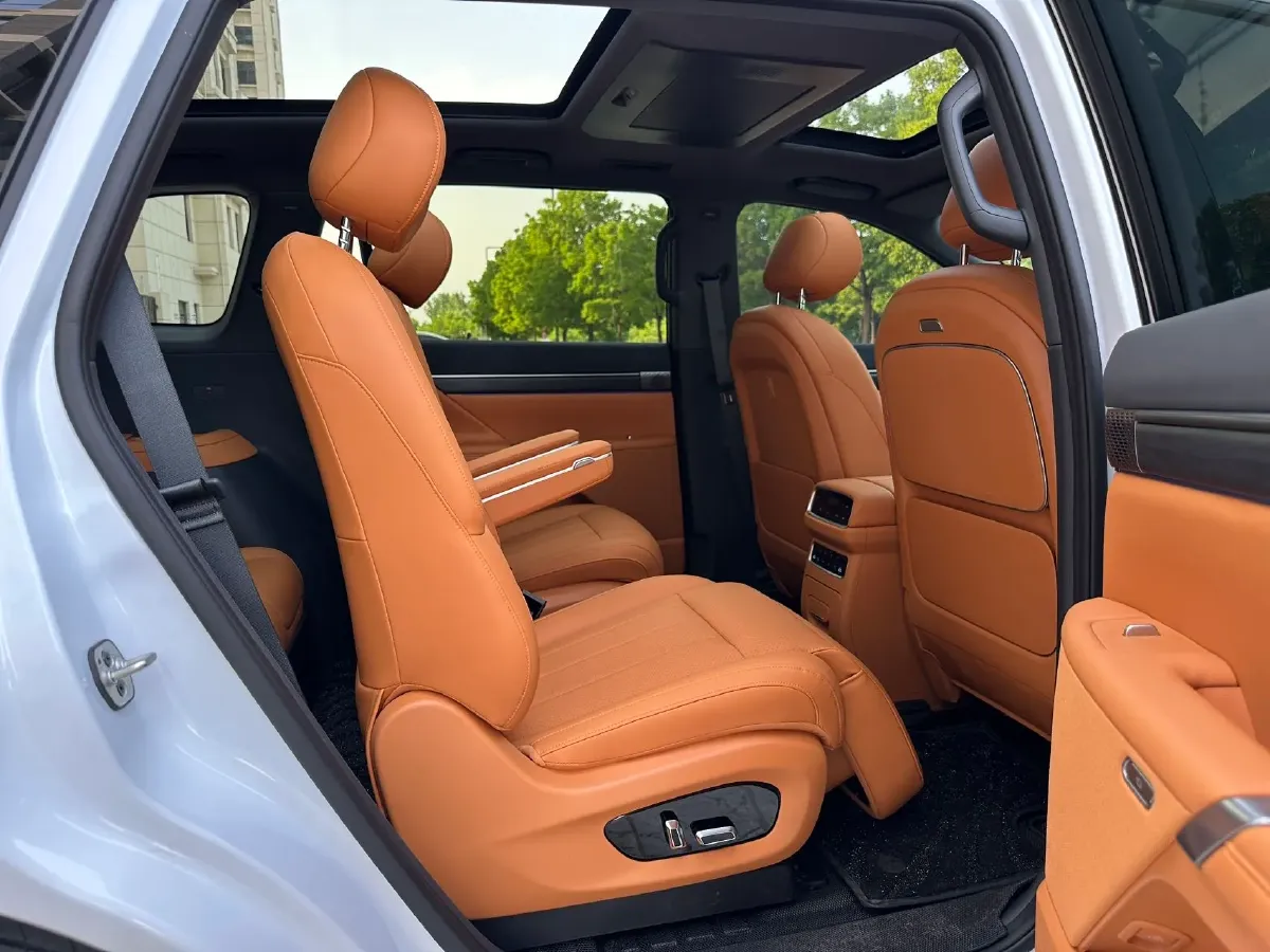 2026 DongFeng eπ eπ008 1.5T 147HP L4 REEV,autocango,china used car exporter,china ev exporter,chinese used car exporter,chinese used ev exporter